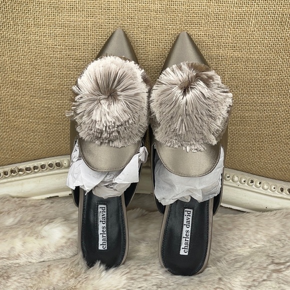 CHARLES DAVID•WELLA SHOE - Picture 3 of 9